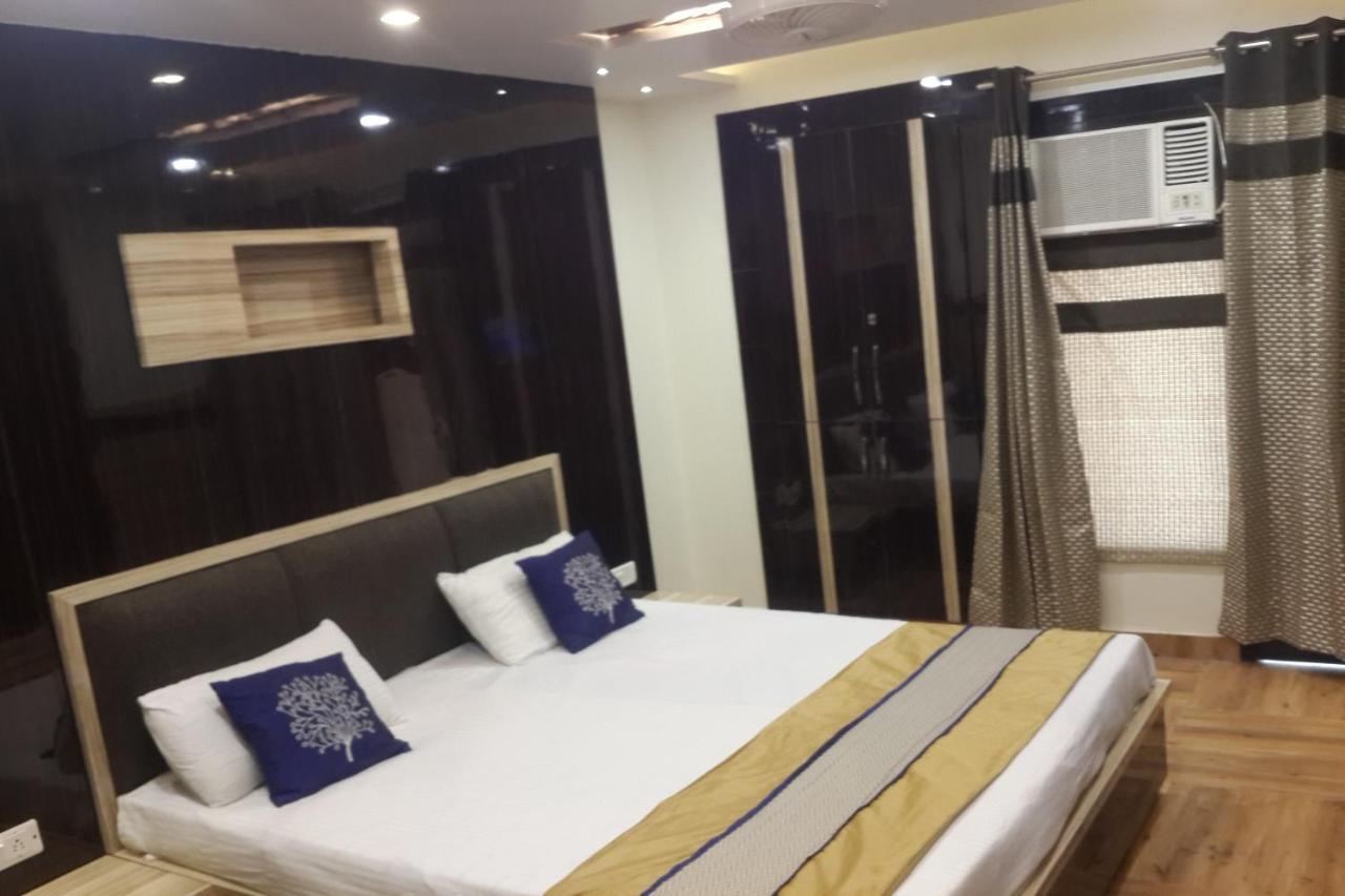 Отель Oyo 86669 Arnav Residency Нью-Дели Экстерьер фото